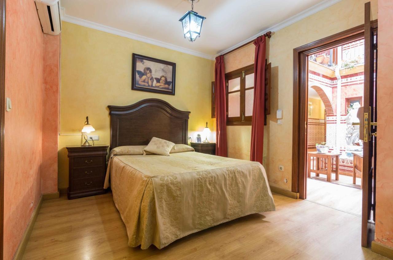 Hotel Esmeralda Osuna Zewnętrze zdjęcie
