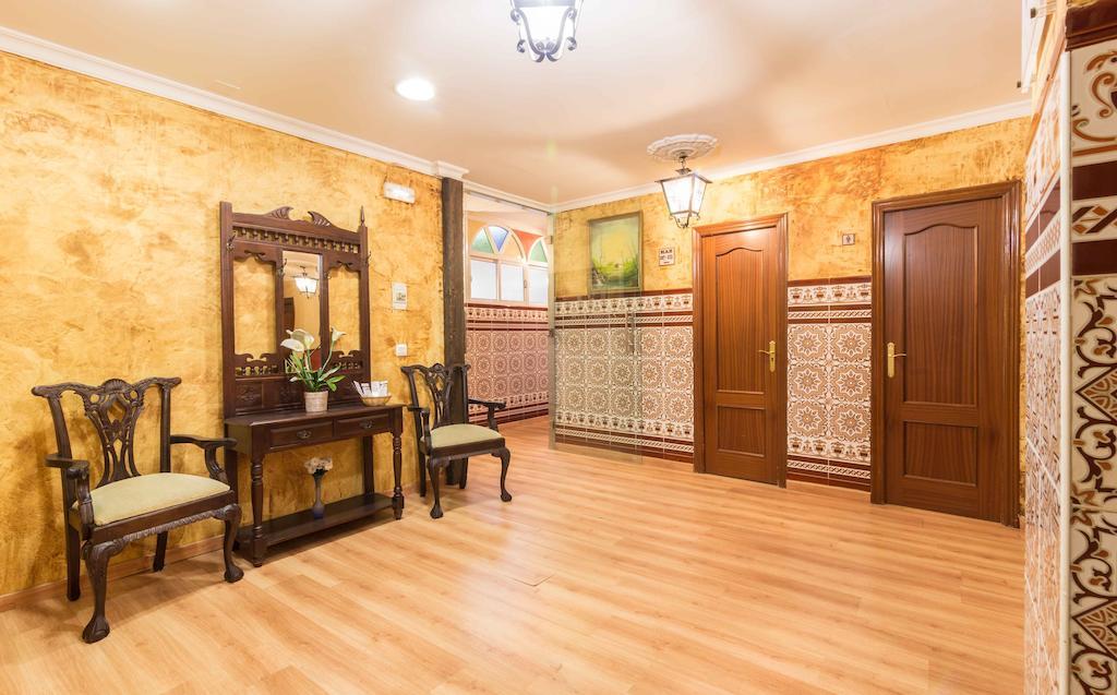 Hotel Esmeralda Osuna Zewnętrze zdjęcie